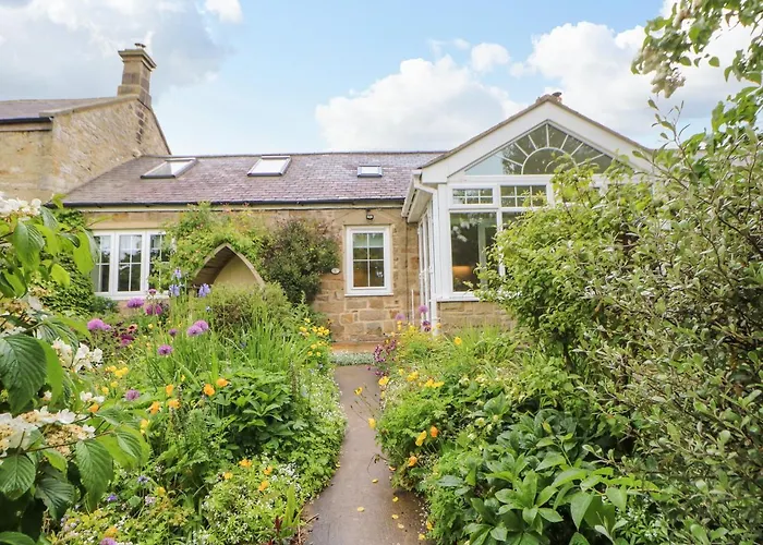 The Cottage, 5 Richley Terrace